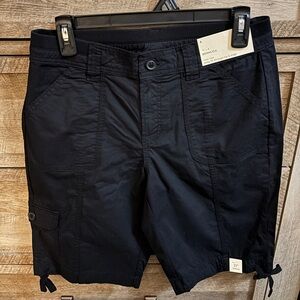 St John’s Bay women’s skimmer shorts size 6